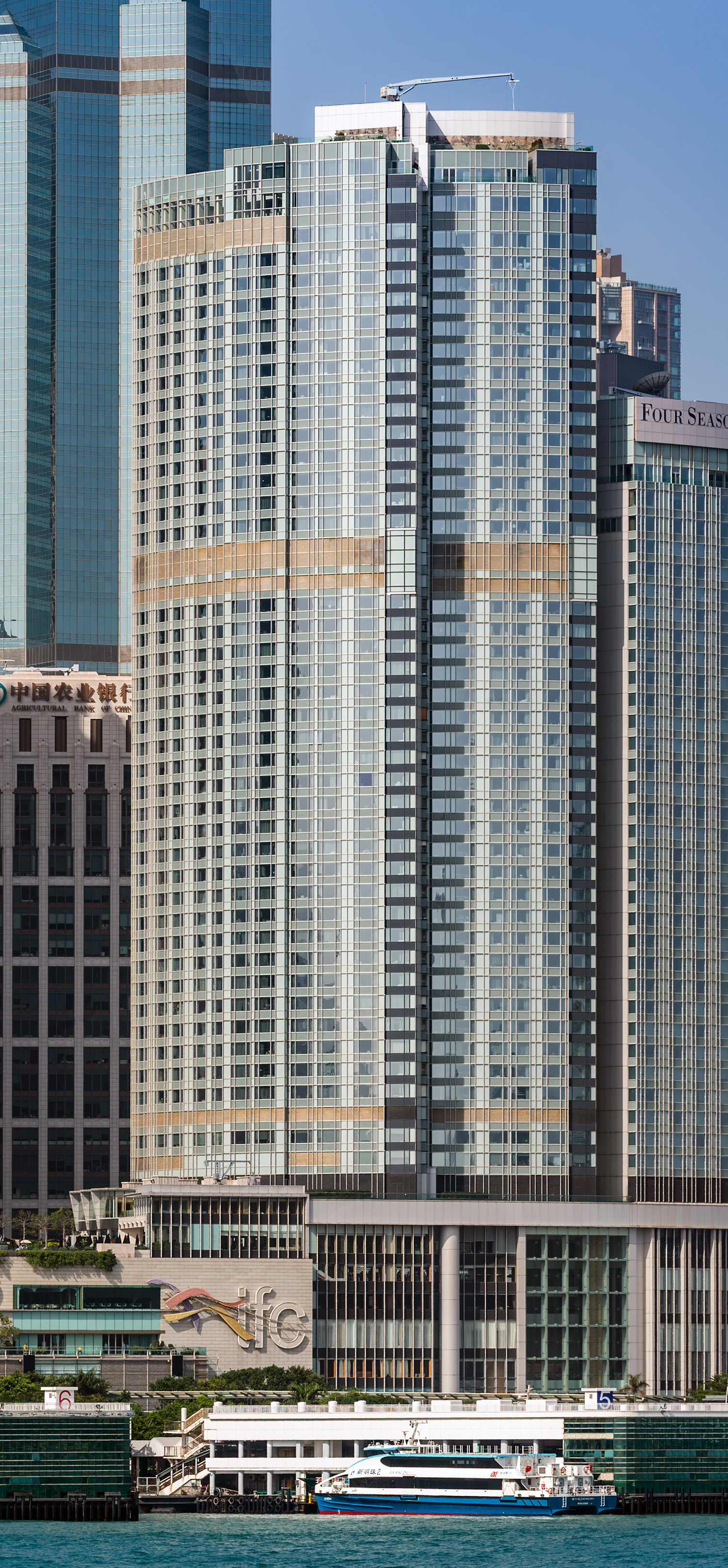 Four Seasons Place, Hong Kong - View across Victoria Harbour. © Mathias Beinling